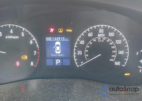 2011 Hyundai Genesis 3.8 z USA, uszkodzony, nr VIN KMHGC4DE2BU130517